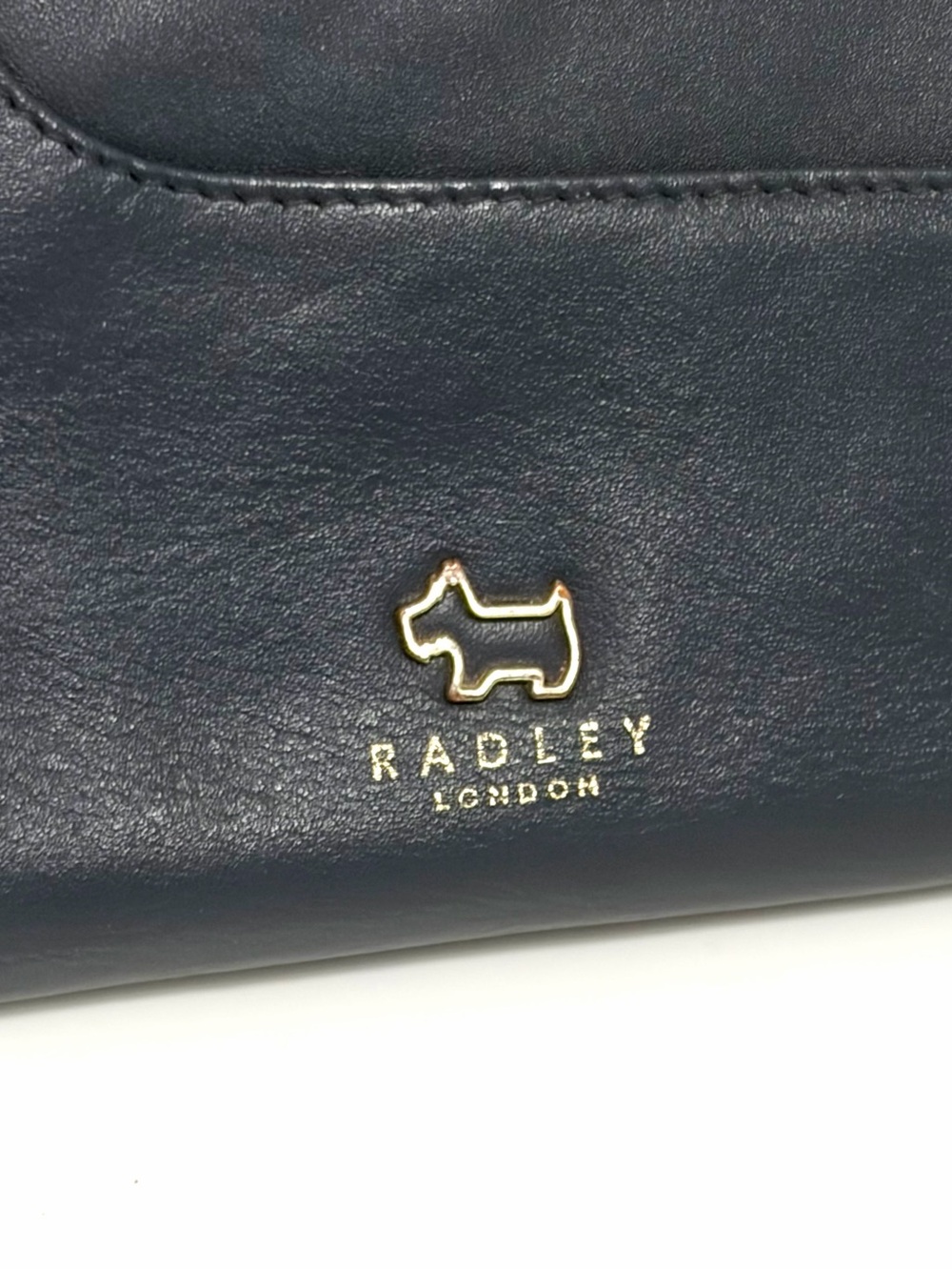 Radley London Navy Blue Wallet - Like New - Picture 4 of 6